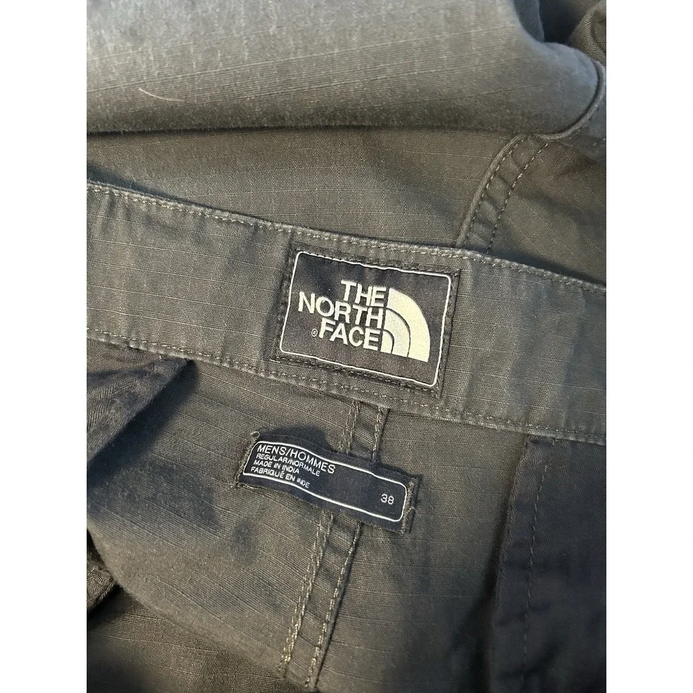 The North Face Pants Men's‎ 39x30.50 Gray Ripstop Cargo Hiking Gorpcore Belted